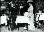 Fregoli e signora al ristorante