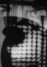 Juego luminoso: Negro, blanco, gris